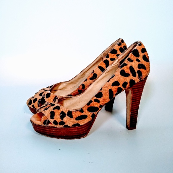 Cheetah print Steve Madden heels! - Picture 8 of 8